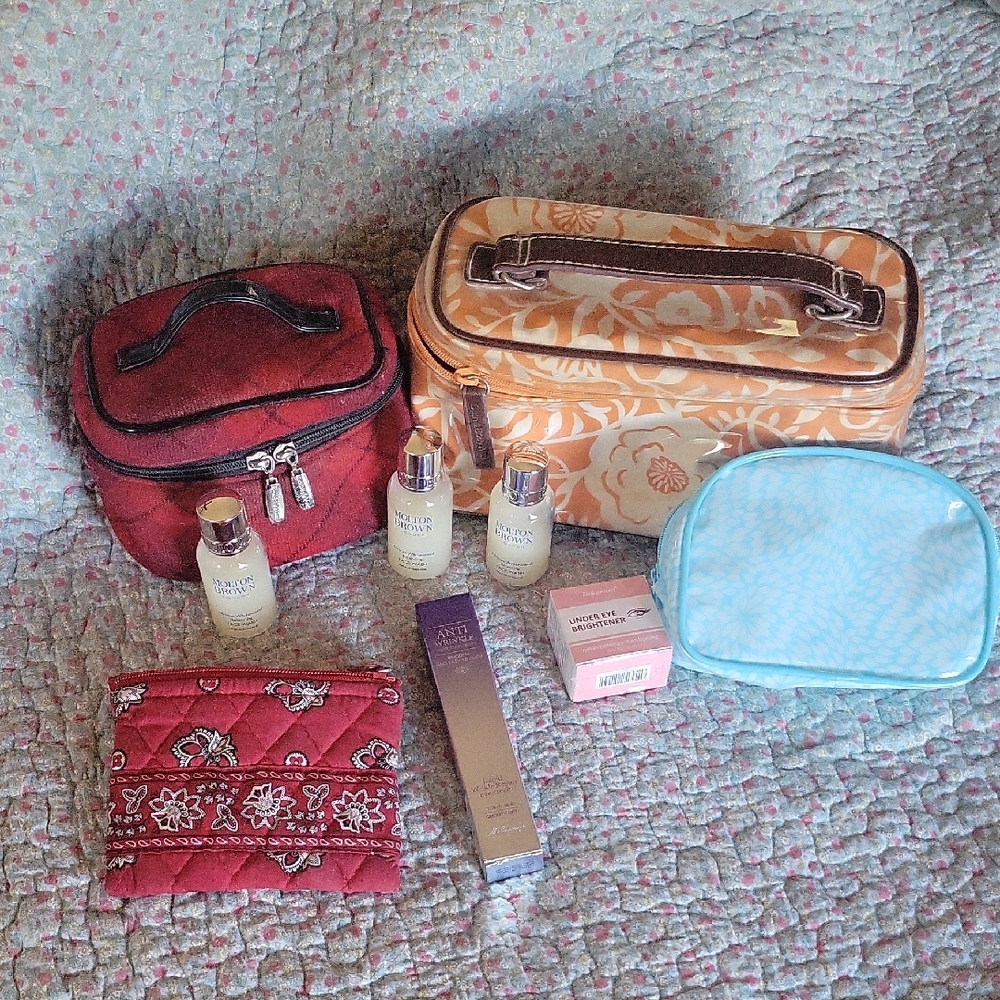 2 Vintage Bath & Body Works,Vera Bradley,Floral and Quilted Cosmetic Bag Set